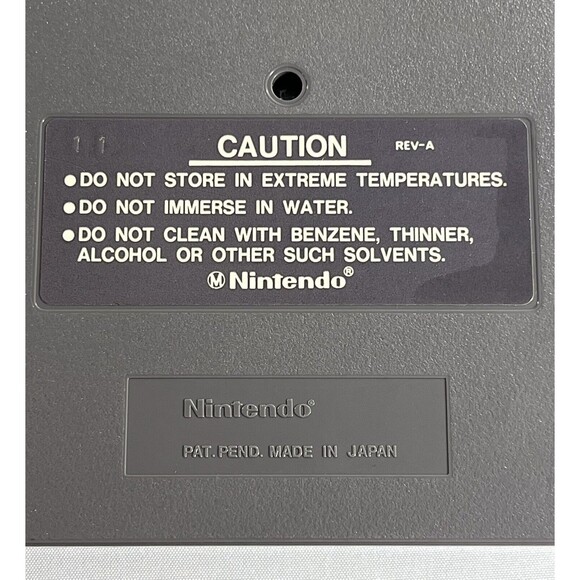 Super Mario Bros-Duck Hunt-World Class Track Meet Vintage NES Cartridge Tested - Picture 8 of 8